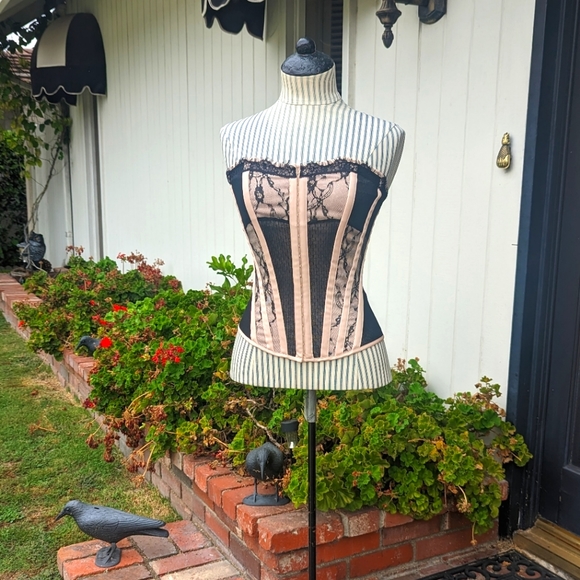 Bustier Corset Lace Up - Picture 7 of 13